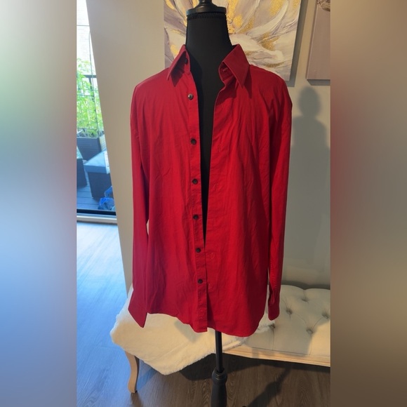 Express 1MX Red Button Down Shirt Christmas - Picture 1 of 4